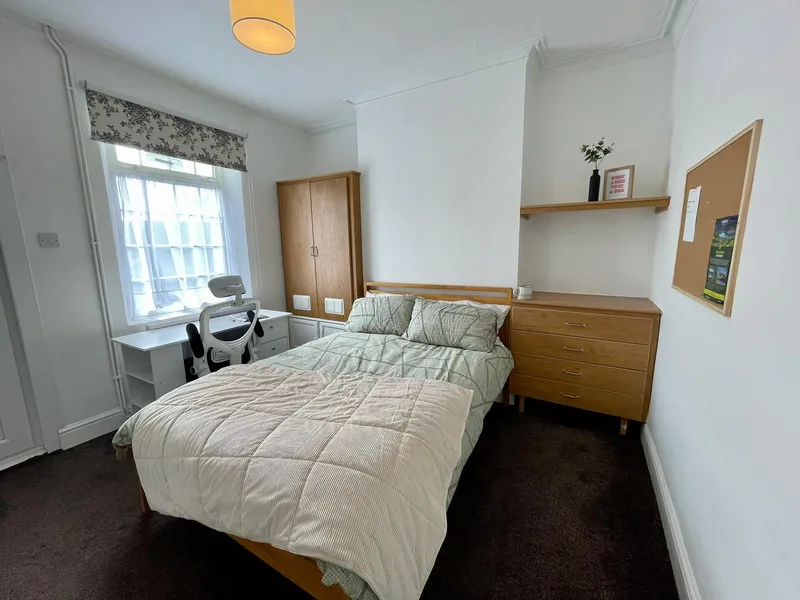West End 3 Bed Student House // Sept 2026 - Image 10